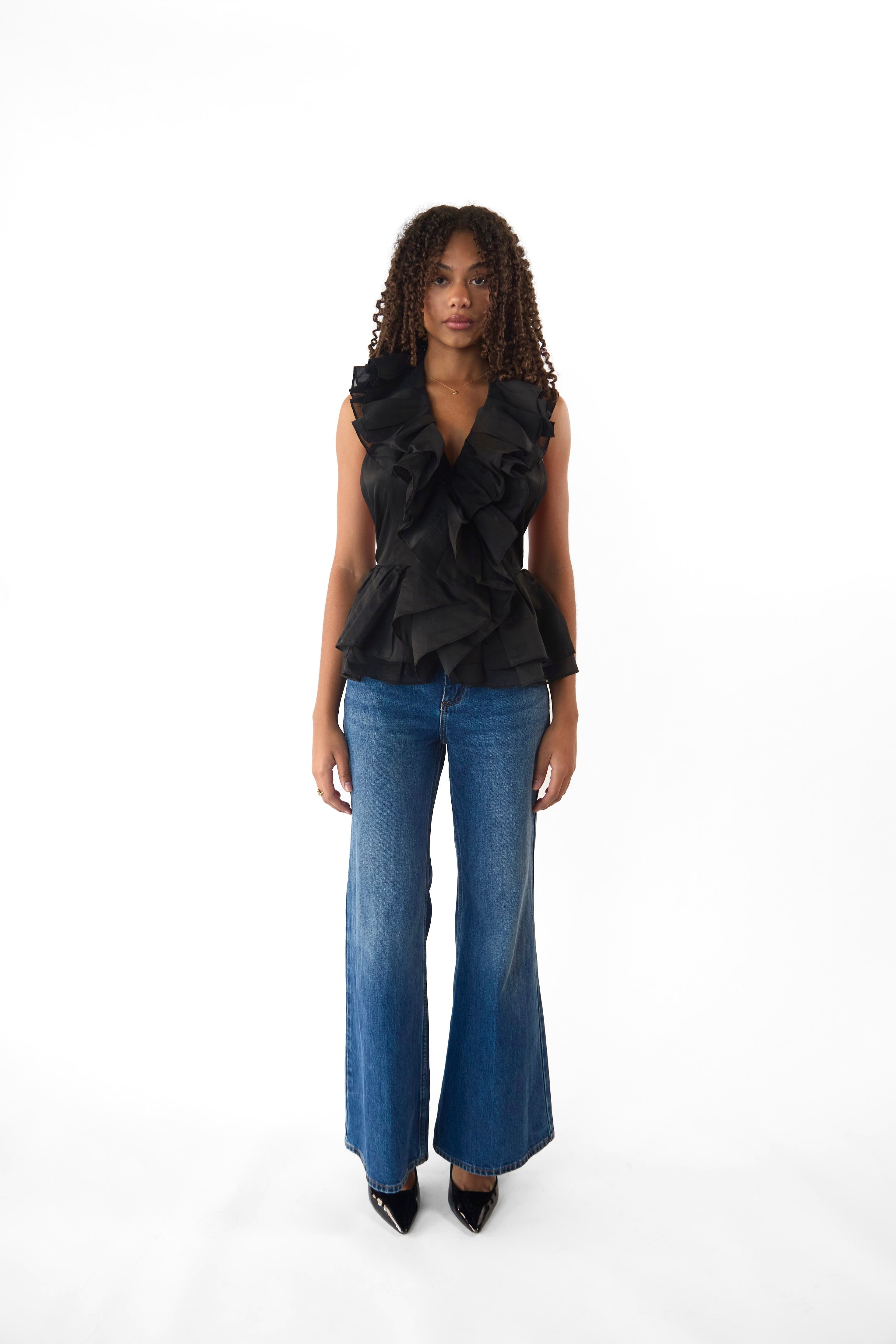 Alu Ruffle Top